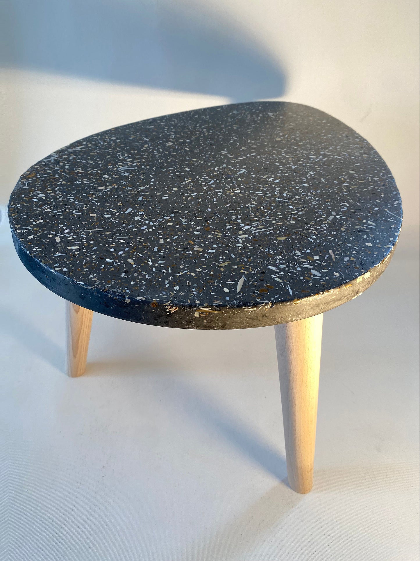 TABLES BASSES TERRAZZO